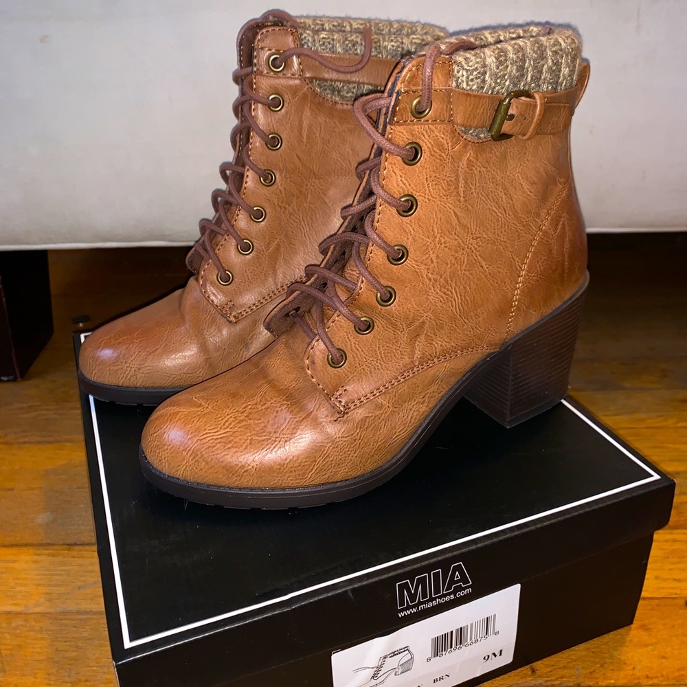 Heels (40)